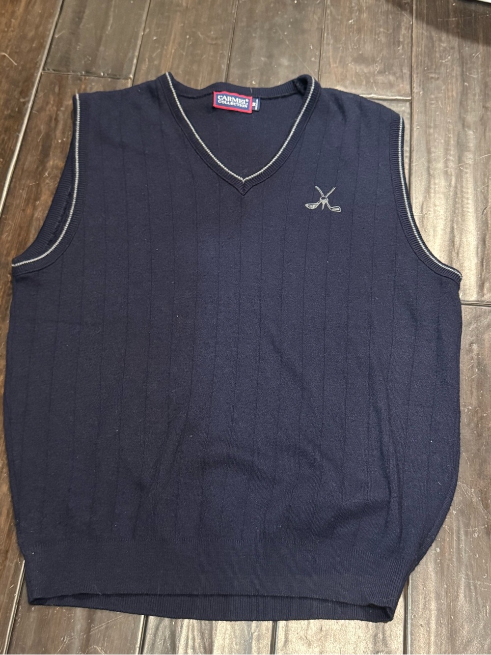 Caramel Navy V-Neck Sleeveless Sweater Vest with Light Gray Trim